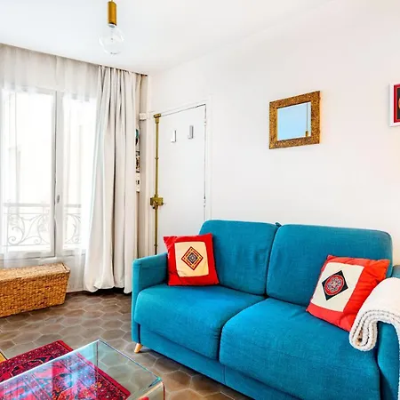 Апартаменты Guestready - Stylish Near Le Bassin De La Villette Париж